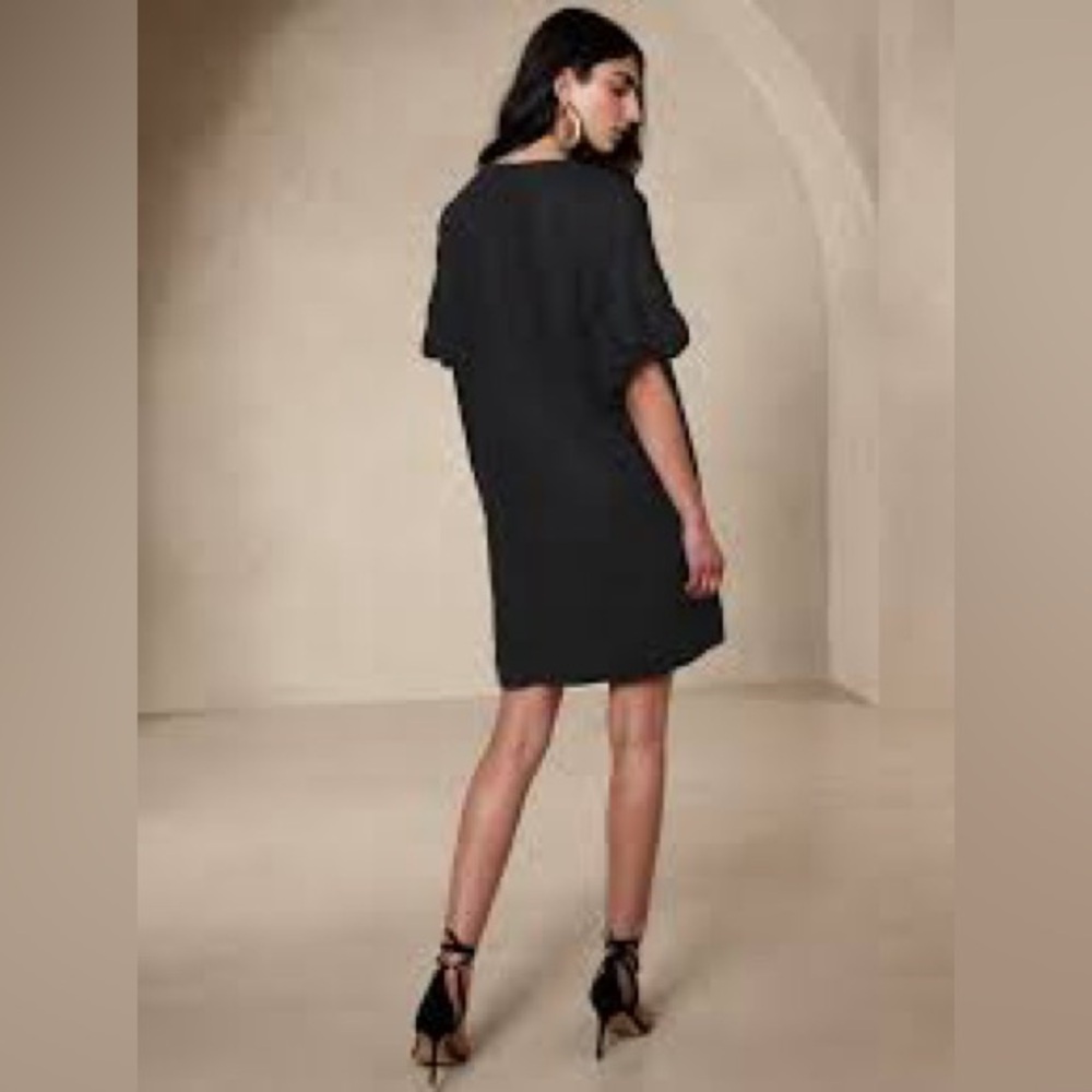 Banana Republic Black and Gold Mini Dress - Picture 11 of 11